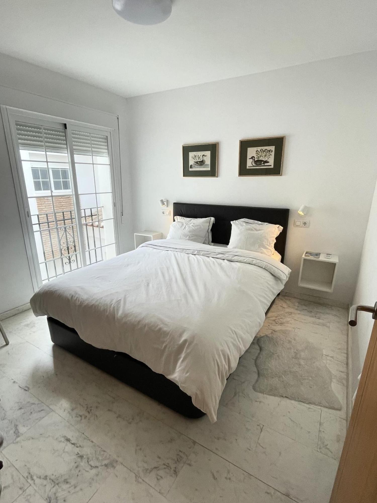 Apartamento Luxury Penthouse: The Beacon At Punta De La Mona Almuñécar Exterior foto